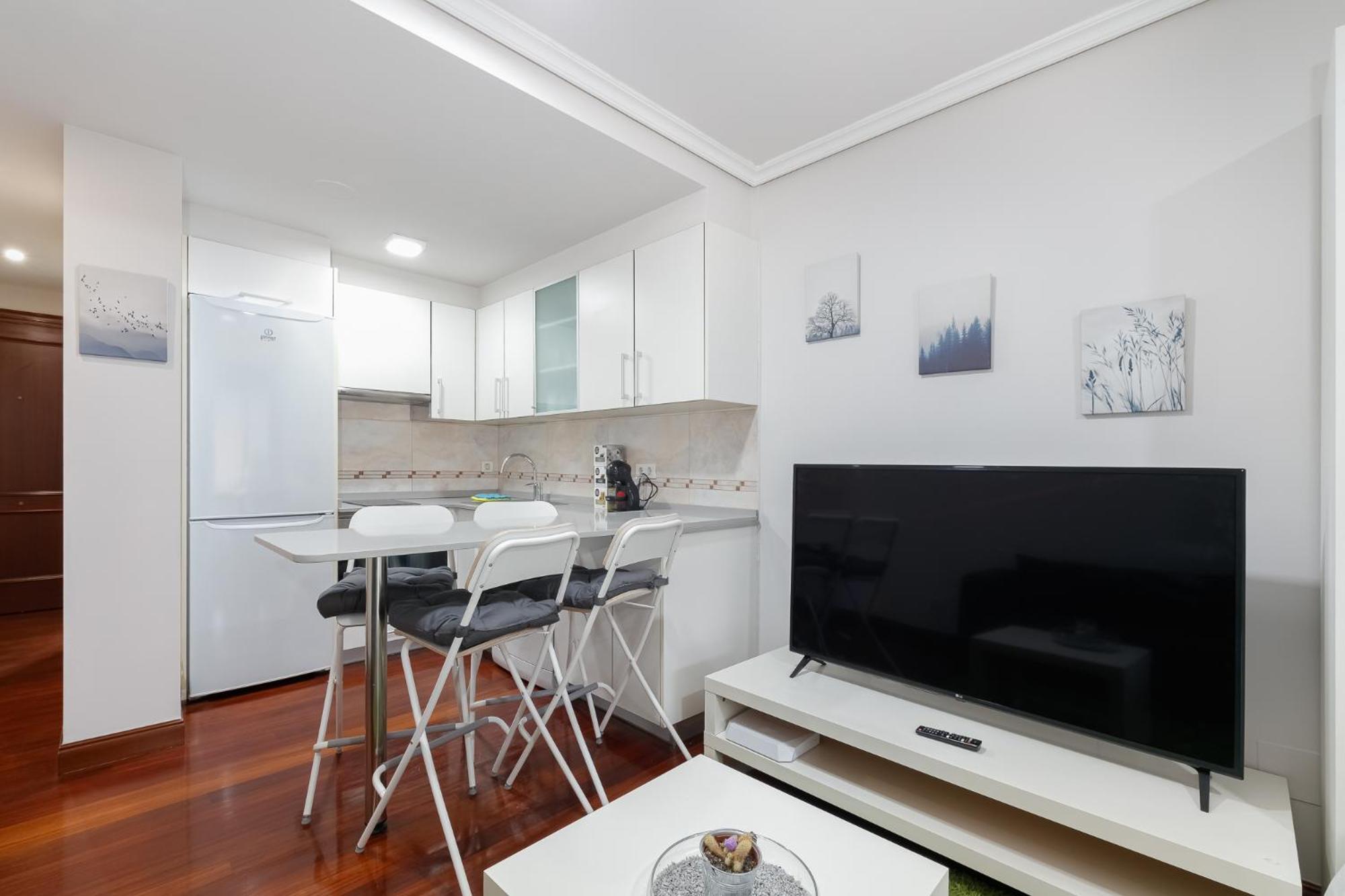 ויגו Estudio Moderno Con Parking By Cabana Rentals מראה חיצוני תמונה